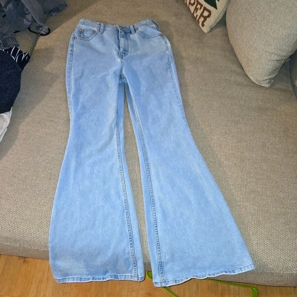 Free People Bell Bottom,lightwash denim jeans